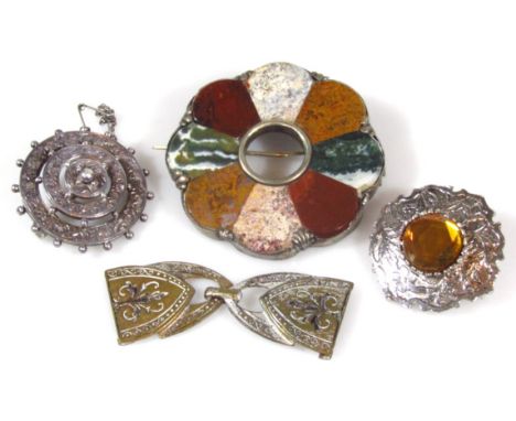 Costume jewellery, etc, comprising a Hollywood brooch of floral outline centred with a faux citrine colour centre, 4cm wide, 