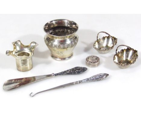 Various small silver, candle sconce, miniature baskets, coin box, small bowl, button hook with steel top, shoe horn, 18cm wid