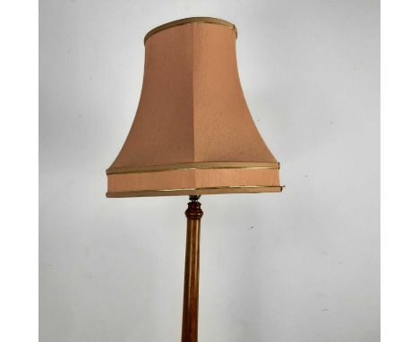 OAK STANDARD LAMP with shade