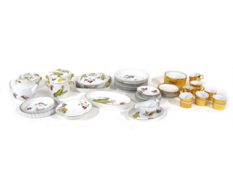 A Royal Worcester Evesham pattern dinner and oven wares, comprising graduated set of three tureens and lids, serving tray, te