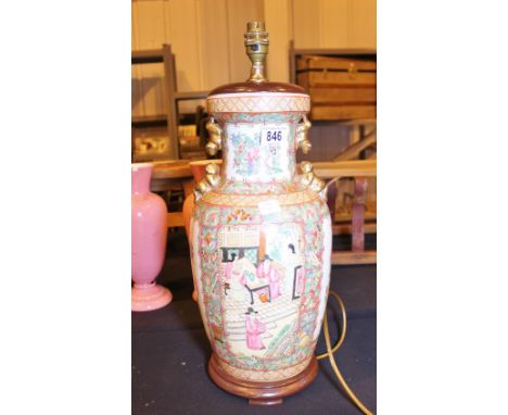 ORIENTAL LAMP BASE. Decorative Oriental ceramic lamp base and stand