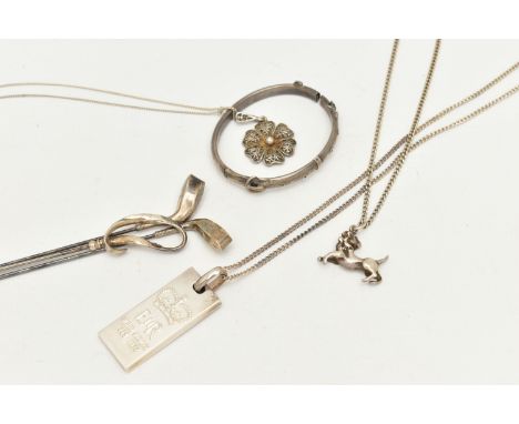 AN ASSORTMENT OF SILVER AND WHITE METAL, to include a large silver jubilee ingot pendant, hallmarked London, an AF child's si