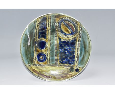 A TONY MORRIS (1942-2018) FOR POOLE POTTERY STUDIO BOWL, early 1960s, decorated with blue and green abstract forms, bearing d