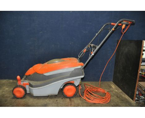 A FLYMO ROLLER COMPACT 400 ELECTRIC LAWN MOWER (PAT pass and working)