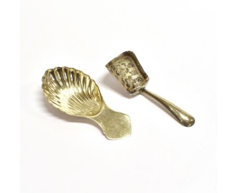 A GEORGE IV SILVER CADDY SCOOP &amp; A MODERN SHELL BOWL CADDY SPOON  the George IV scoop with a tapering old English type ha