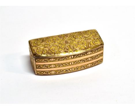 AN EARLY 19TH CENTURY VARICOLOUR GOLD 'BOW FRONT' SNUFF BOX the hinged cover and sides decorated with rise gold flowers and t