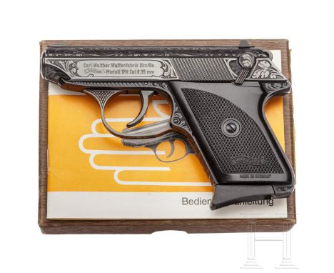 Walther TPH, graviert, im KartonKal. 6,35 mm Brown., Nr. 259171, blanker Lauf, Länge 71 mm. Sechsschüssig. Dt. Beschuss 1971.