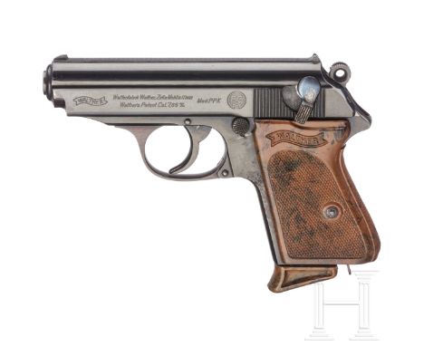 Walther PPK, RZM - Dienstwaffe der ParteiKal. 7,65 mm Brown., Nr. 289103 K, blanker Lauf. Siebenschüssig. Beschuss Adler/N. F