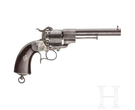 Revolver Lefaucheux, Commercial, um 1860Kal. 12 mm Lefaucheux, Nr. 9122, vierfach gezogener blanker Lauf, Länge 155 mm. Sechs