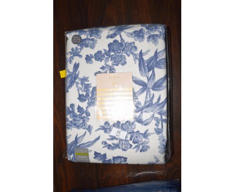 AMELIA ISLET ROOM DARKENING CURTAINS, 90" WIDE X 90" DROP