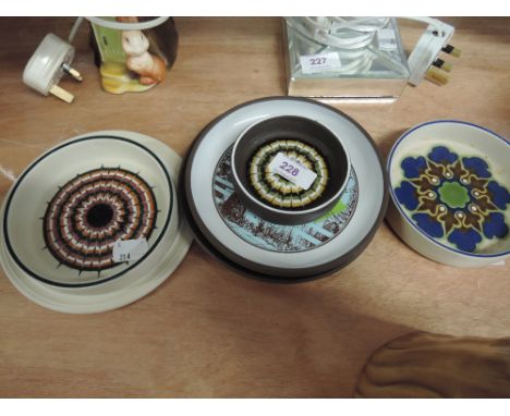 A selection of Hornsea Pottery ceramic dishes etc