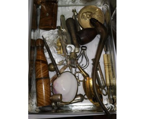 A vintage novelty bottle/pipe, another pipe and collectables 