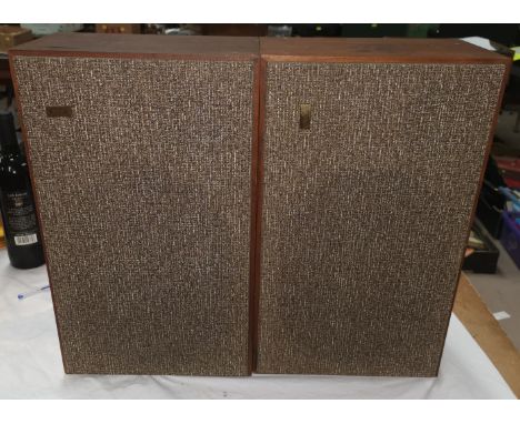 A pair of KEF K2 speakers and a Arcam amplifier 