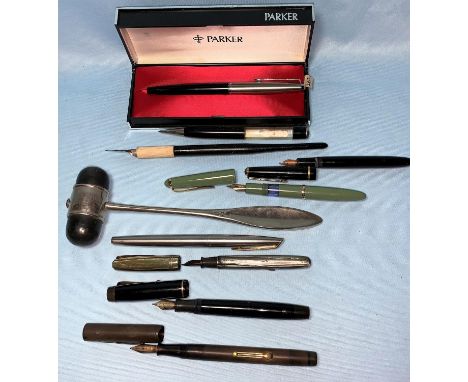 A selection of vintage pens including boxed Parker, stainless steel &amp; block Watermans etc 