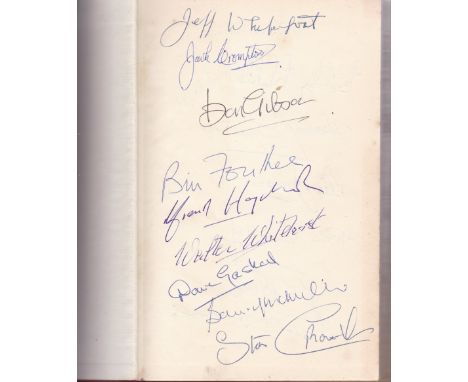 SIGNED MANCHESTER UTD BOOK     ‘Manchester United’ by Percy Young, issued by the Sportsmans Book Club in 1962, signed by 16 f