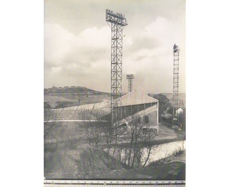 SHEFFIELD WEDNESDAY DOOLEY   Sheffield Wednesday Floodlight Installation Archive Derek Dooley Testimonial match 9th March 195