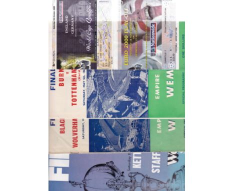 BIG MATCH PROGRAMMES      Thirteen programmes including FA Cup Finals 1960 slightly creased and team changes and 1962 slightl