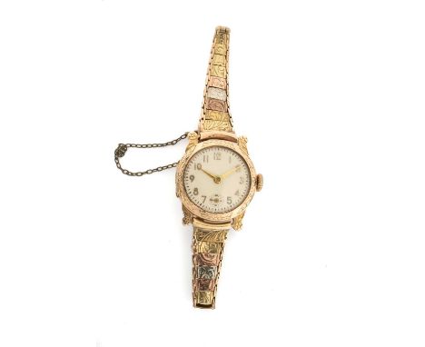 9CT GOLD TRI-COLOUR LADIES WRISTWATCH, the circular dial with Arabic numerals, dagger hands, subsidiary seconds dial, movemen