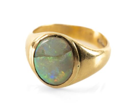 18CT GOLD OPAL RING, ring size Q 1/2, 9.4gmsProvenance: private collection Bridgend County BoroughComments: opal cracked, lig