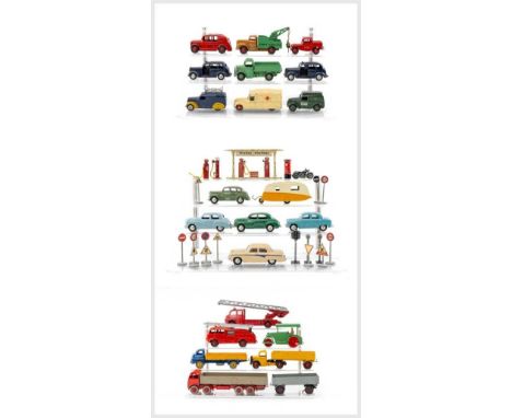 ASSORTED DINKY DIECAST COMMERCIAL VEHICLES & SALOON CARS comprising, 2x 40H Austin Taxi, 255 Land Rover 'Mersey Tunnel Police