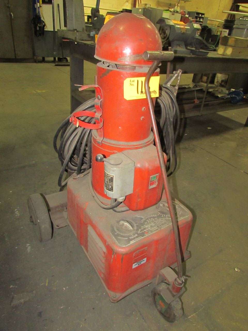 LINCOLN LINCWELDER DC 250 MK VARIABLE VOLTAGE ARC WELDER INPUT230/460V