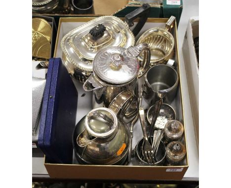 A box of miscellaneous silver plated wares, to include hot water pot, teapot, cream jug, loose flatware etc 