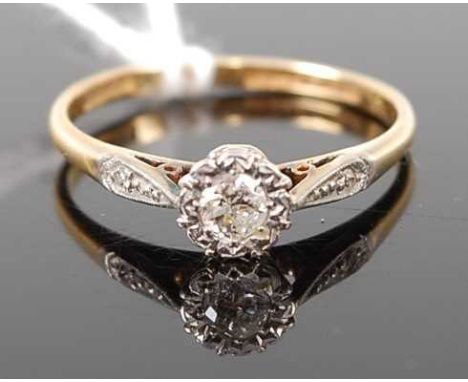 An 18ct gold and platinum diamond solitaire ring, the illusion set brilliant weighing approx 0.12 carats, 2.5g, size P/Q