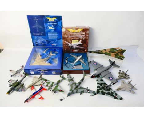Corgi Aviation Archive - Other - An unboxed group of diecast model aircraft in various scales predominately by Corgi. Lot inc