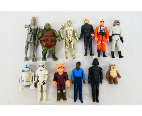 Star Wars - LFL - CPG - GMFGI - A group of 12 loose vintage Star Wars action figures. Lot includes R2 D2 with Sensorscope (GM