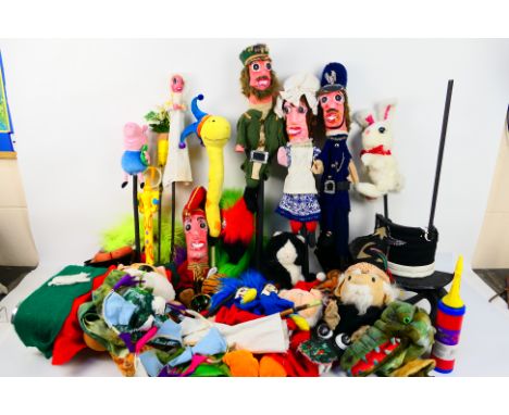 Marionettes - Punch & Judy Set - Hand Puppets. A full set of Punch & Judy puppets and props and a quantity of assorted home-m