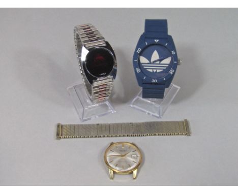 Cased Seiko automatic gents watch, with concertina strap, box and papers together with a further Timex quartz vintage watch a
