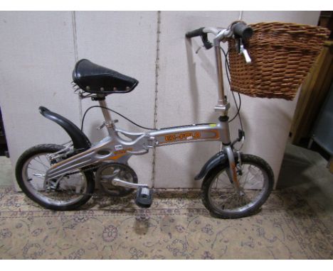 A Summit EZ-Fold light alloy framed folding bicycle, with shopping basket 