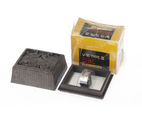A Shure V-15 Type III Cartridge, in maker's box Note: This Hi-Fi item is from a deceased estate which was fully working and u