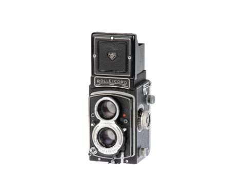 A Rollei Rolleicord Va Medium Format TLR Camera, 1958-61, black, serial no. 1923253, with Schneider-Kreuznach Xenar f/3.5 74m