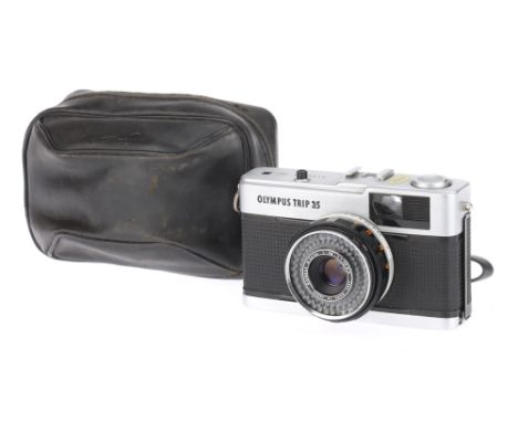 An Olympus Trip 35 Viewfinder Camera chrome, 1967-84, serial no.5150153, shutter working, body G, lens G, with black soft pou