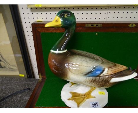 Excellent Goebel model of a mallard, approx 30 x 30 cms