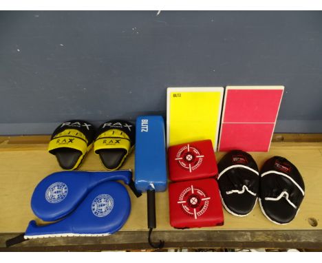 Martial Arts kick pads, focus pads and target pads etc. Karate/Taekwondo/boxing&nbsp;