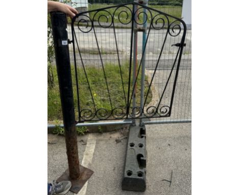 A metal gate with gate post