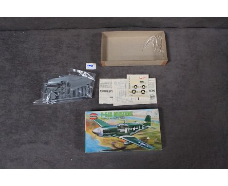 Airfix 1/72 scale model kit 02066-6 Series 2 P-51B Mustang with instructions still on sprues in box