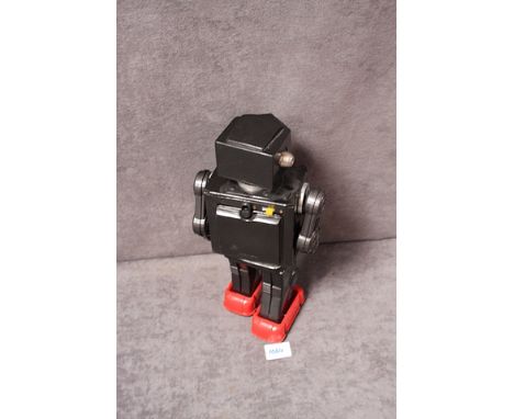 Battery Operated tin Robot made in Japan
