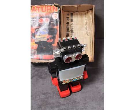 Kamco (Hong Kong) #1981 Saturn 13" Robot in a poor box (missiles missing)