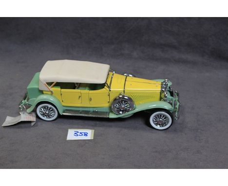 Franklin Mint - 1930 Duesenberg J Derham Tourster - Limited Edition 1:24 Model - Diecast Metal Highly Detailed 1:24 Scale Mod