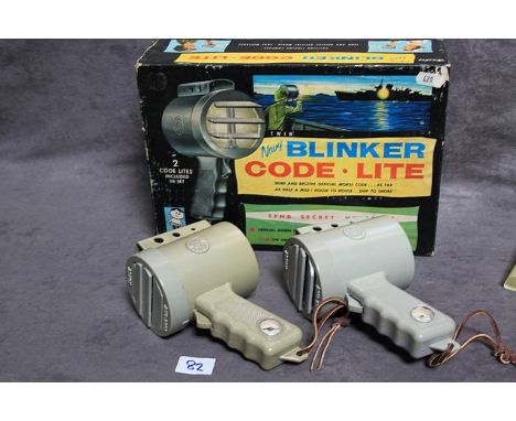 Hasbro and  Hassenfeld Bros Inc Rare Vintage Antique Post WWII 1950s WORKING Navy Military Blinker Code Lite Toy Comes Comple