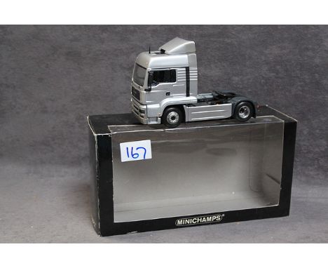 Rare Minichamps 1:43 scale # 439 070190 Man TG-A 18.460 LX Articulated Silver Tractor Unit D2876 Turbo 12.8L I6 24V 460HP Hig