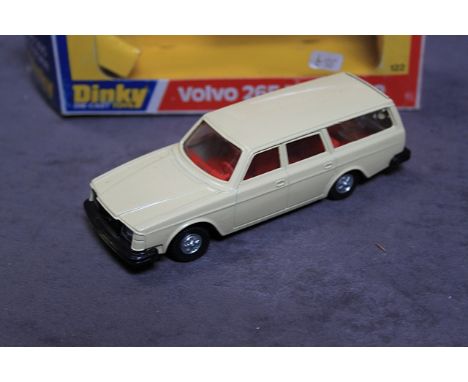 Mint Dinky Diecast #122 Volvo 265 DL Estate In Cream 1978 Scarce Model In excellent firm box  