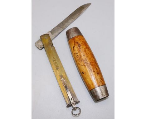 Swedish barrel knife, 3 3/4" blade, wooden grip with steel end caps, the brass section with maker’s name 'Joh. Engstrom, Eski