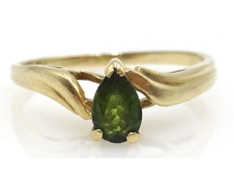 Pear shaped green tourmaline gold ring, stamped 10K Condition Report Approx 1.8gm, size PClick here for further images, condi