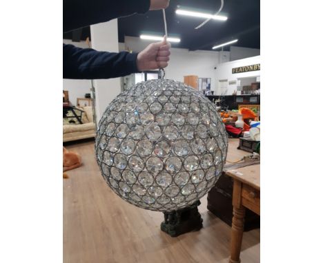 HUGE CRYSTAL EFFECT LIGHT FITTING