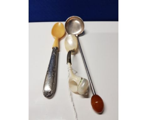 CAVIAR SHELL SPOON TOGETHER WITH SMALL LADLE AND WHITE METAL HANDLE SPOON