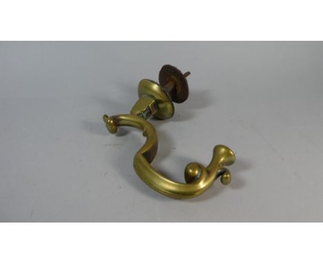 A Good Georgian Brass Door Knocker, 20cm High 